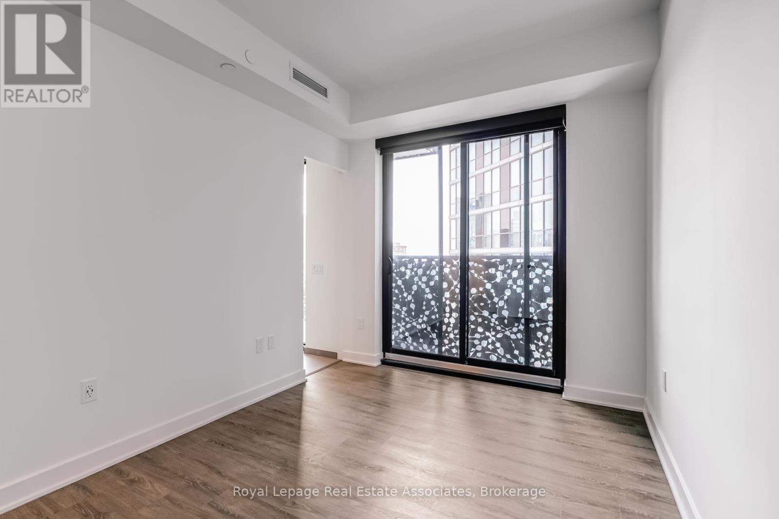 2206 - 55 Charles Street E, Toronto, Ontario  M5S 2W9 - Photo 13 - C12309910
