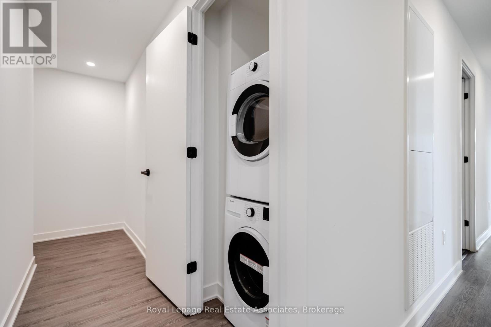 2206 - 55 Charles Street E, Toronto, Ontario  M5S 2W9 - Photo 28 - C12309910