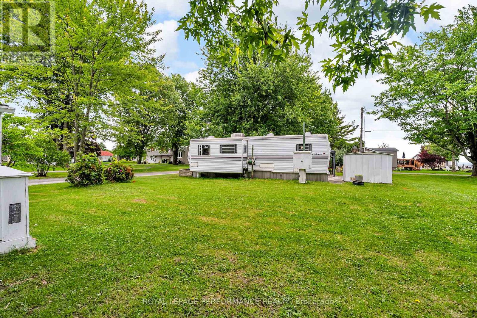 20938 Derrig Road, South Glengarry, Ontario  K0C 1E0 - Photo 18 - X12309913