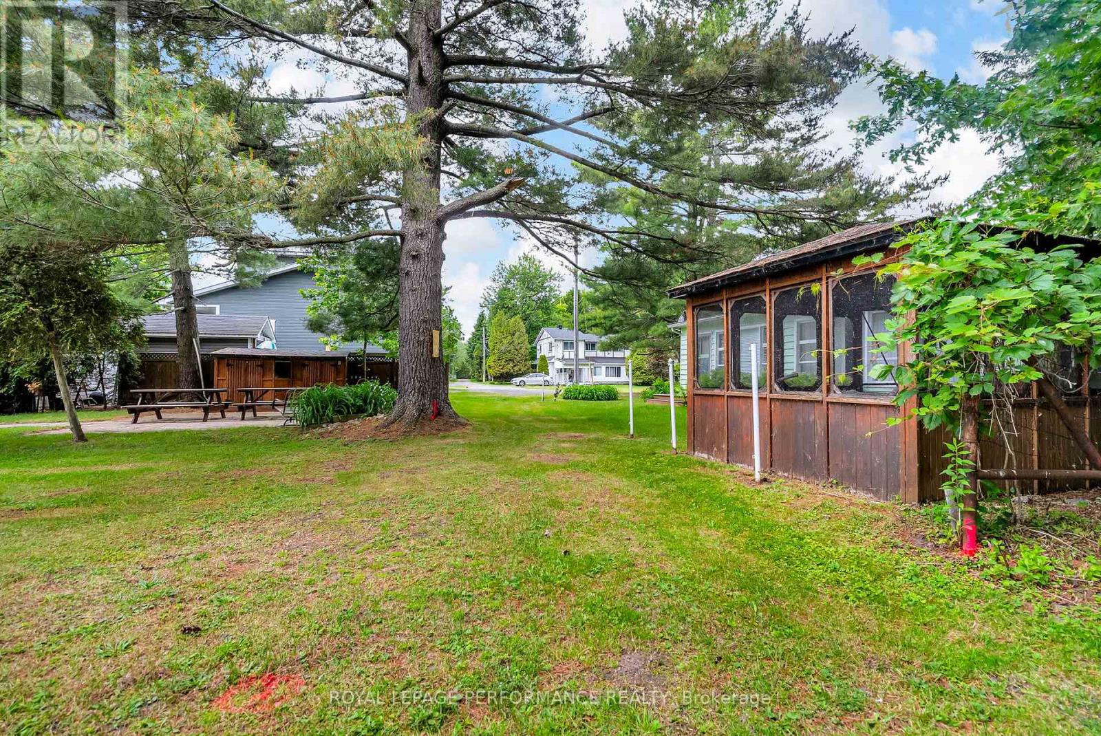 20938 Derrig Road, South Glengarry, Ontario  K0C 1E0 - Photo 28 - X12309913