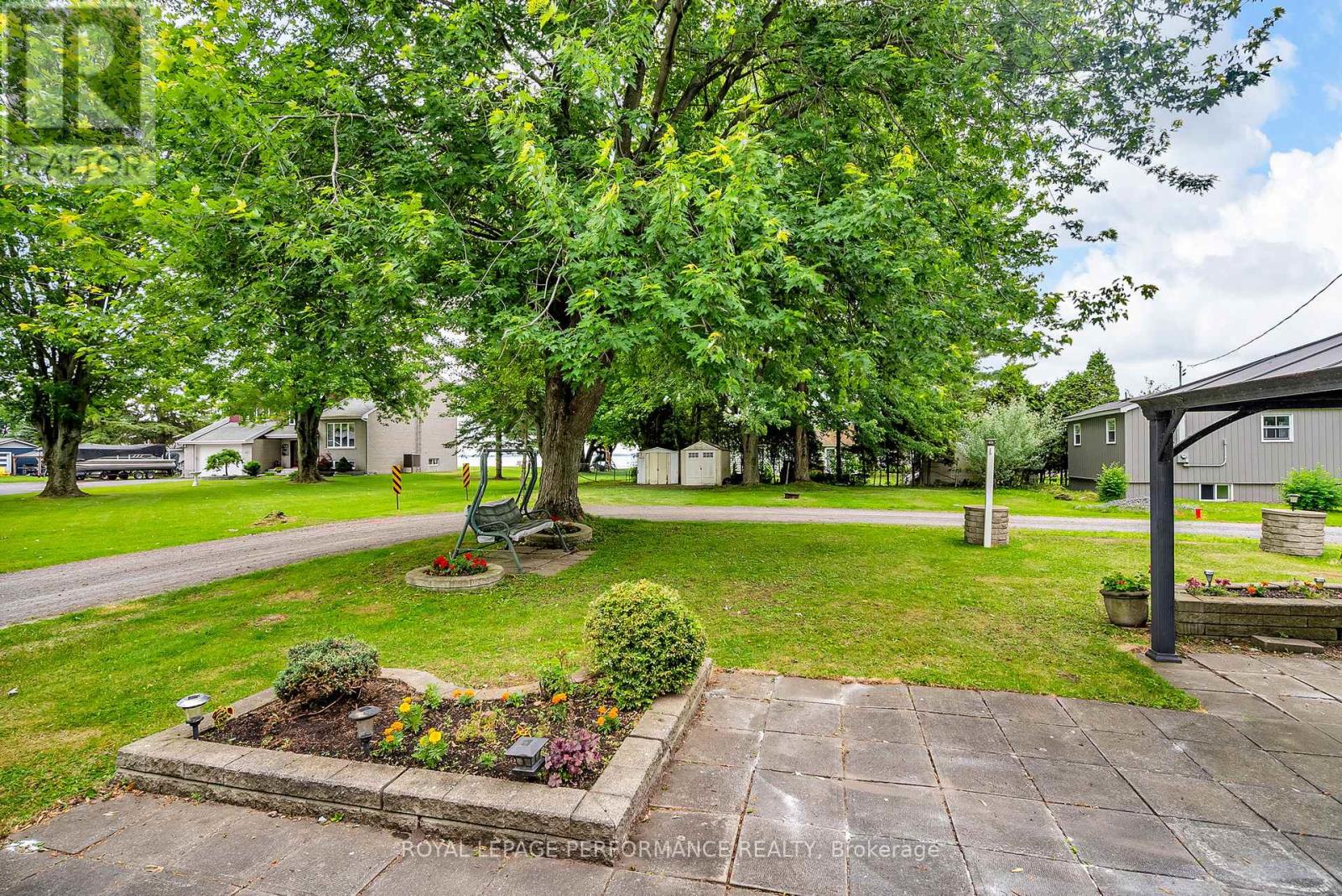 20938 Derrig Road, South Glengarry, Ontario  K0C 1E0 - Photo 3 - X12309913