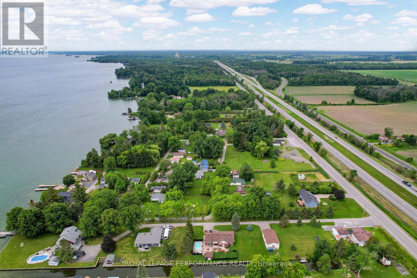 20938 Derrig Road, South Glengarry, Ontario  K0C 1E0 - Photo 38 - X12309913