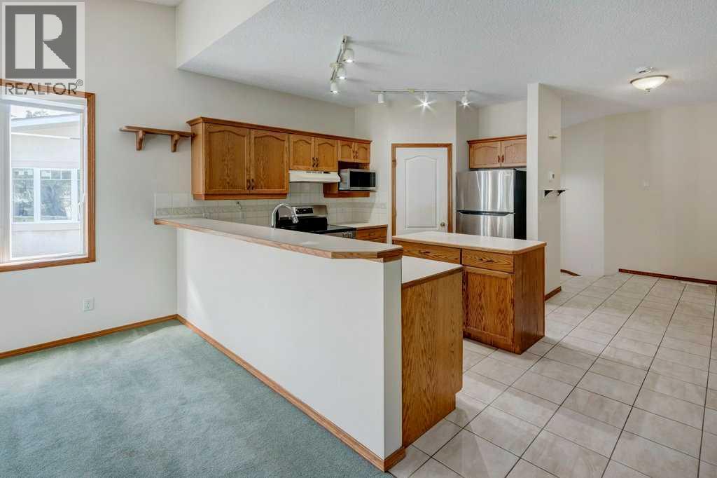 Property at 59 Edgeridge Terrace NW image 5