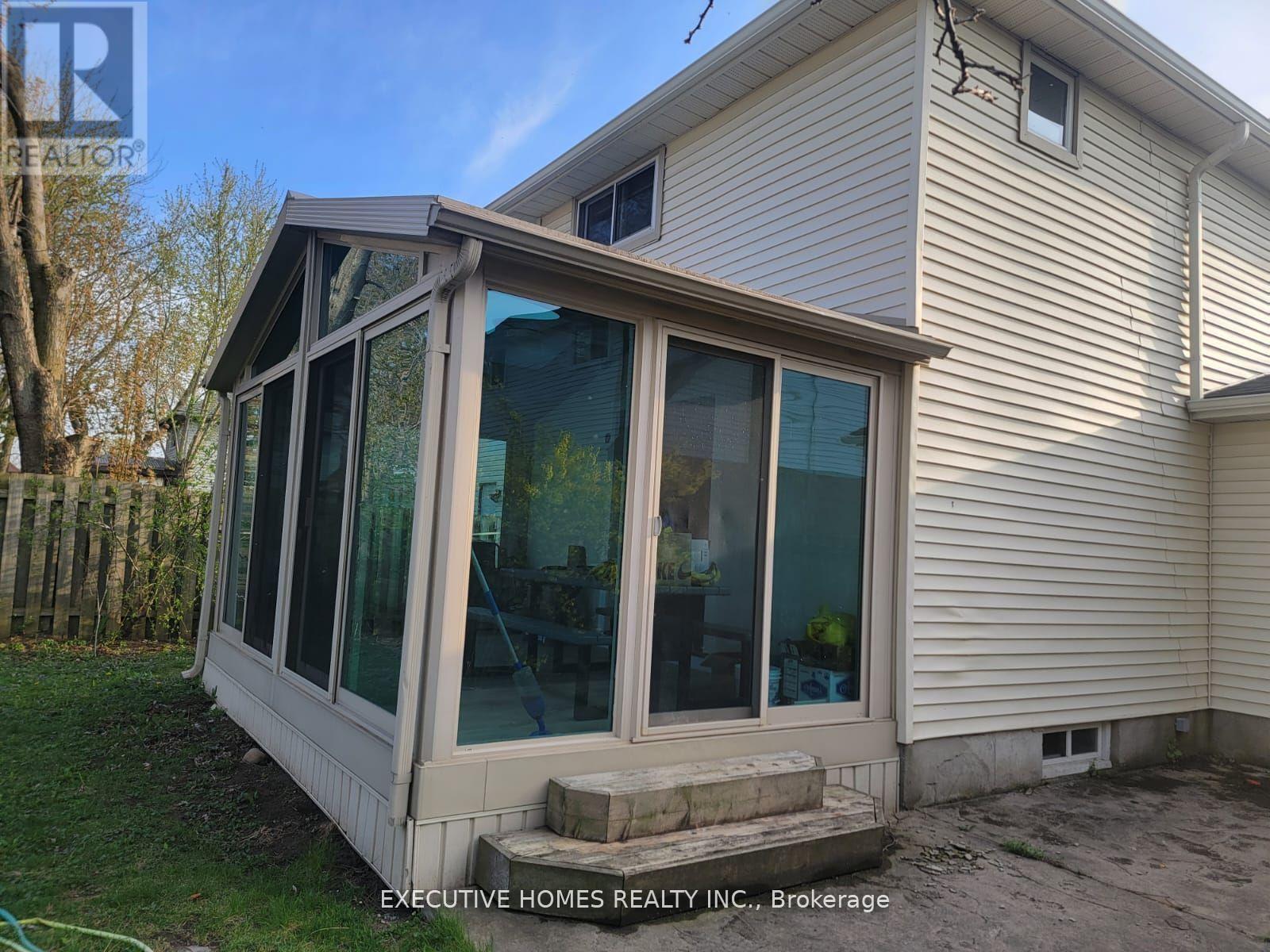 595 Preston Parkway, Cambridge, Ontario  N3H 5J9 - Photo 38 - X12309920