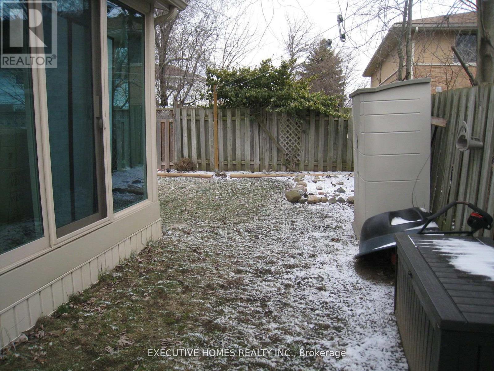 595 Preston Parkway, Cambridge, Ontario  N3H 5J9 - Photo 6 - X12309920
