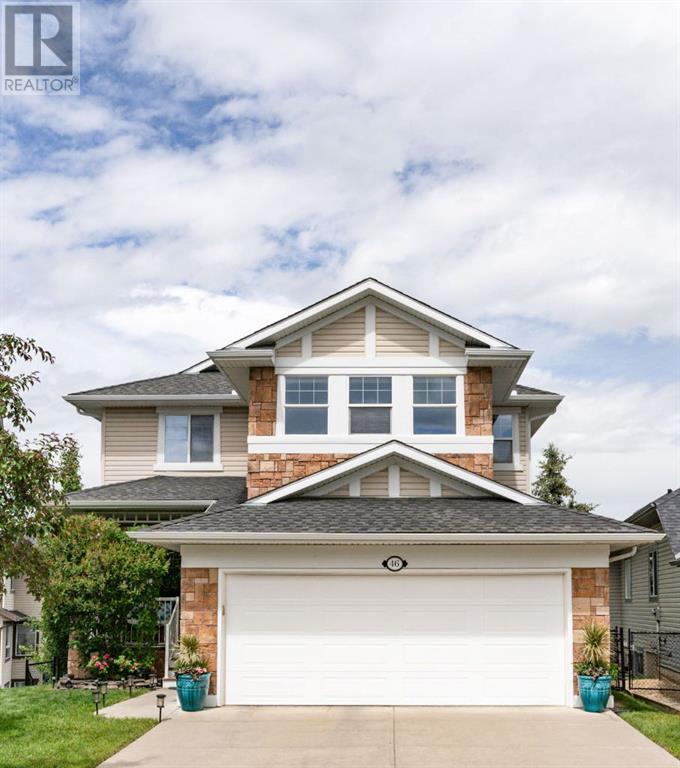 Property at 46 Crestbrook Hill SW image 3