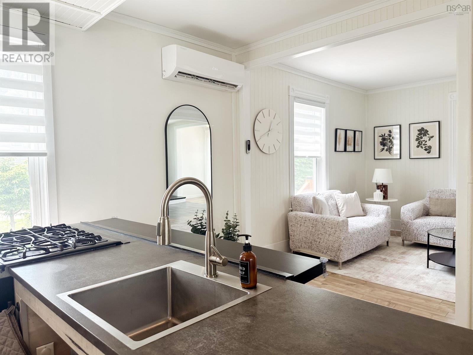 124 Mackay Street, New Glasgow, Nova Scotia  B2H 3H7 - Photo 11 - 202516028