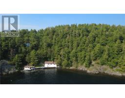 86 Hennessy Road, Whitefish, Ontario