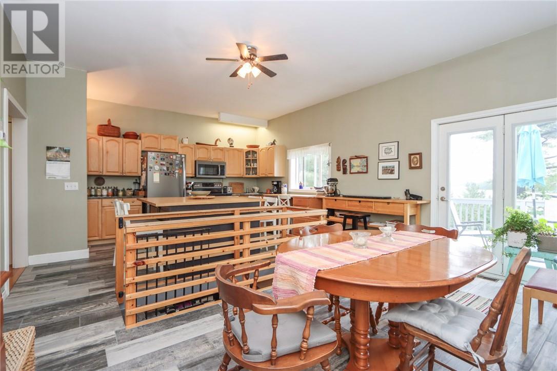 86 Hennessy Road, Whitefish, Ontario  P0M 3E0 - Photo 14 - 2123640