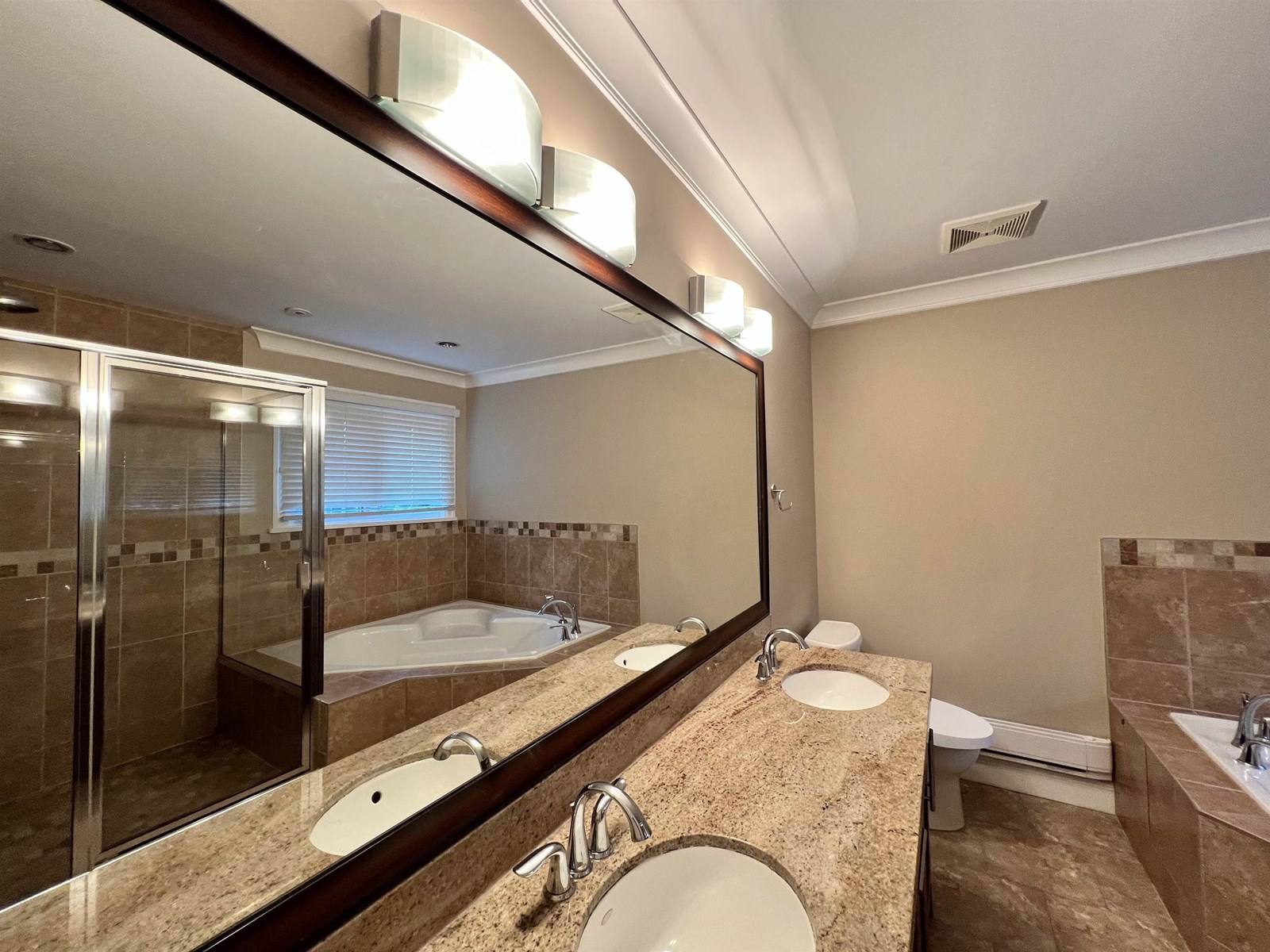 12348 21a Avenue, Surrey, British Columbia  V4A 9Y7 - Photo 20 - R3029432