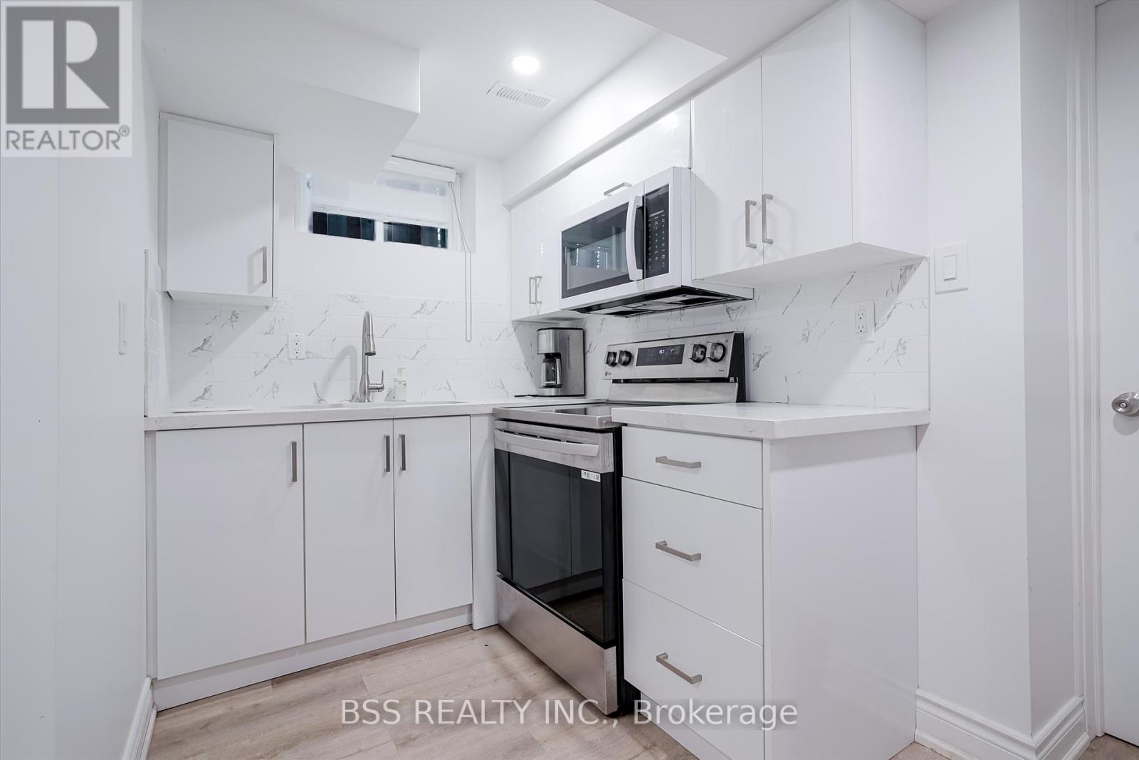 Property at 120 BERTRAND AVENUE image 5