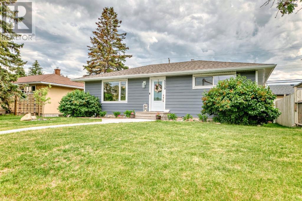 Property at 5039 Waverley Drive SW image 2