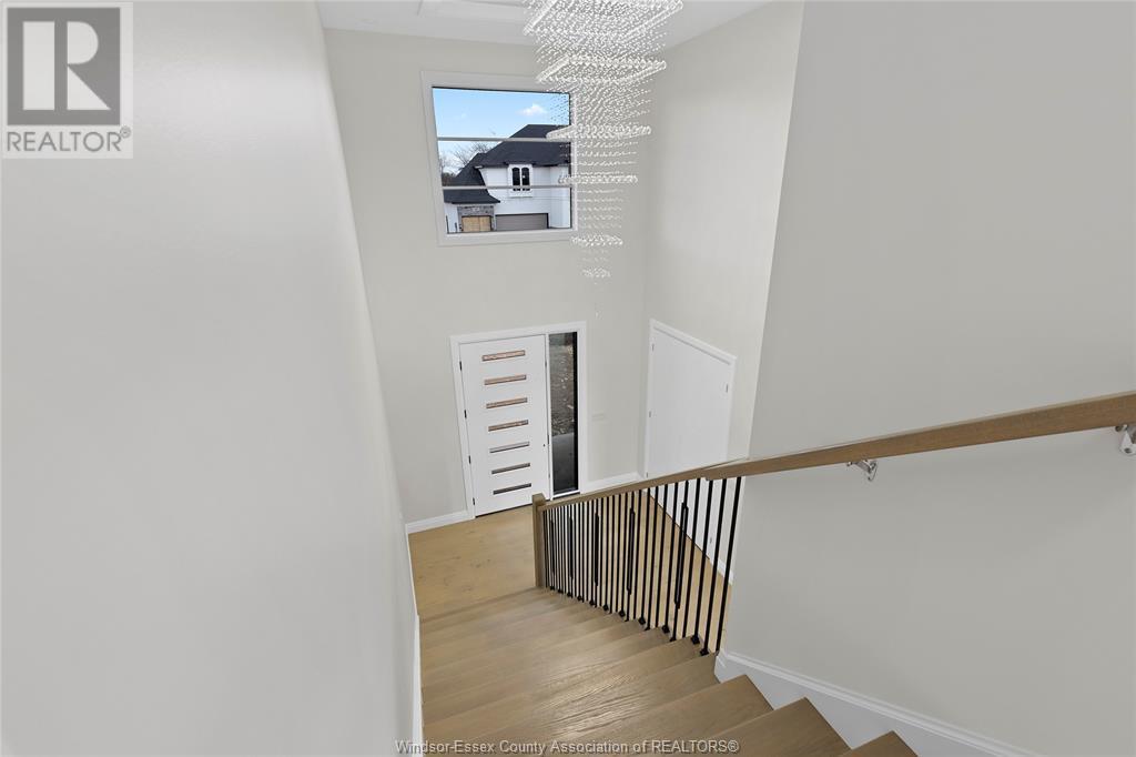 Property at 317 BENSON image 4