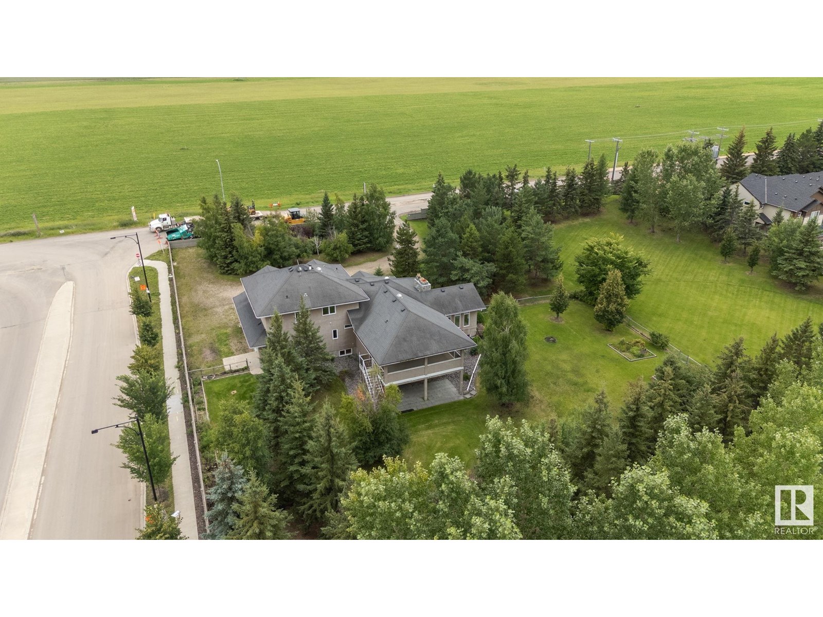 15860 41 Av Sw, Edmonton, Alberta  T6W 1A6 - Photo 8 - E4448983