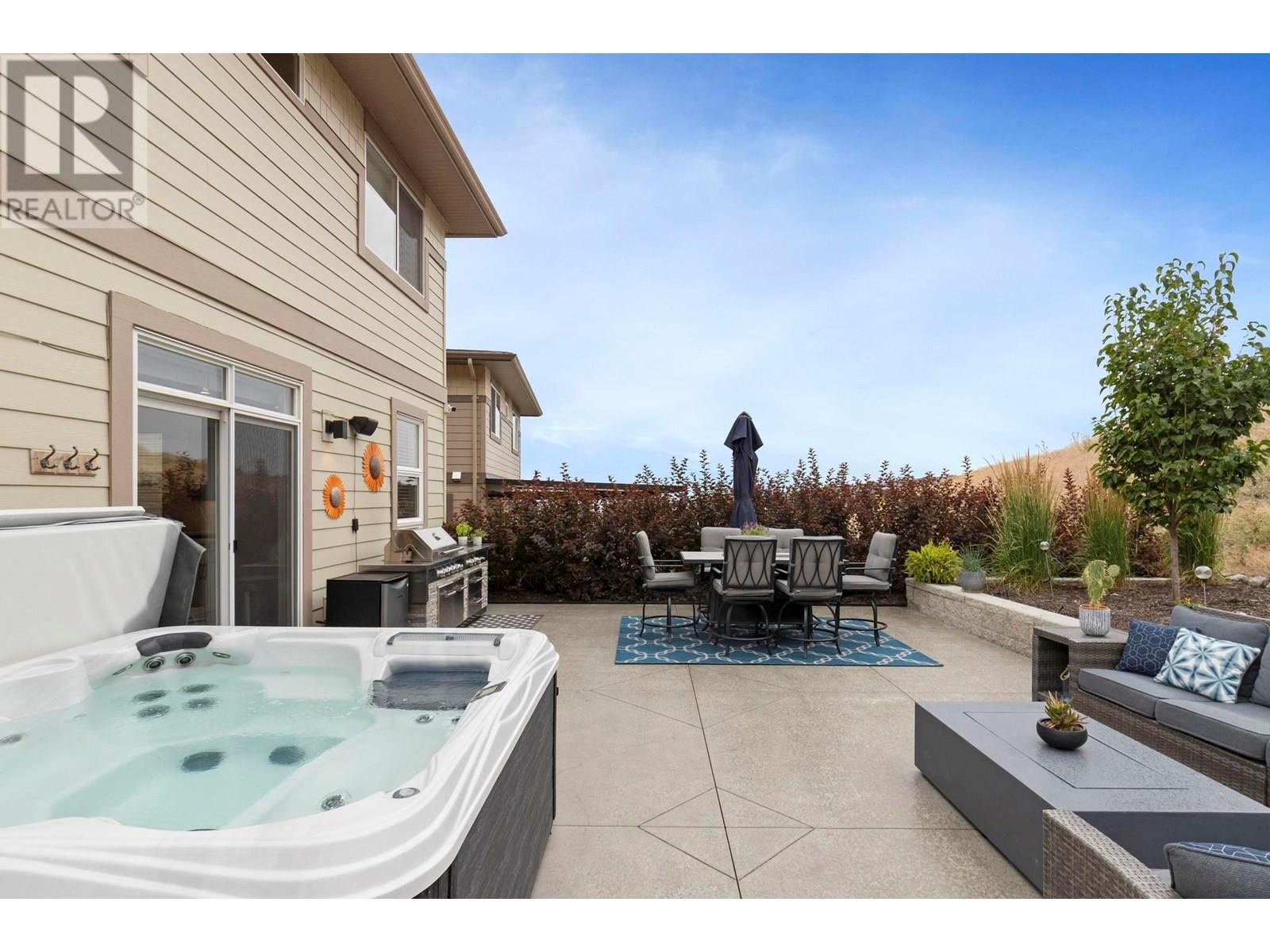 1524 Tower Ranch Drive, Kelowna, British Columbia