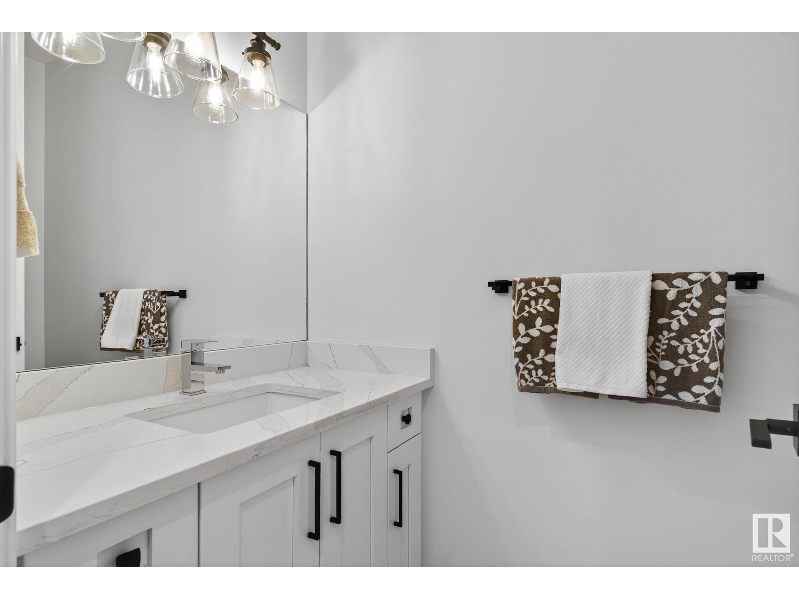 Property at 1750 TANAGER CL NW image 5