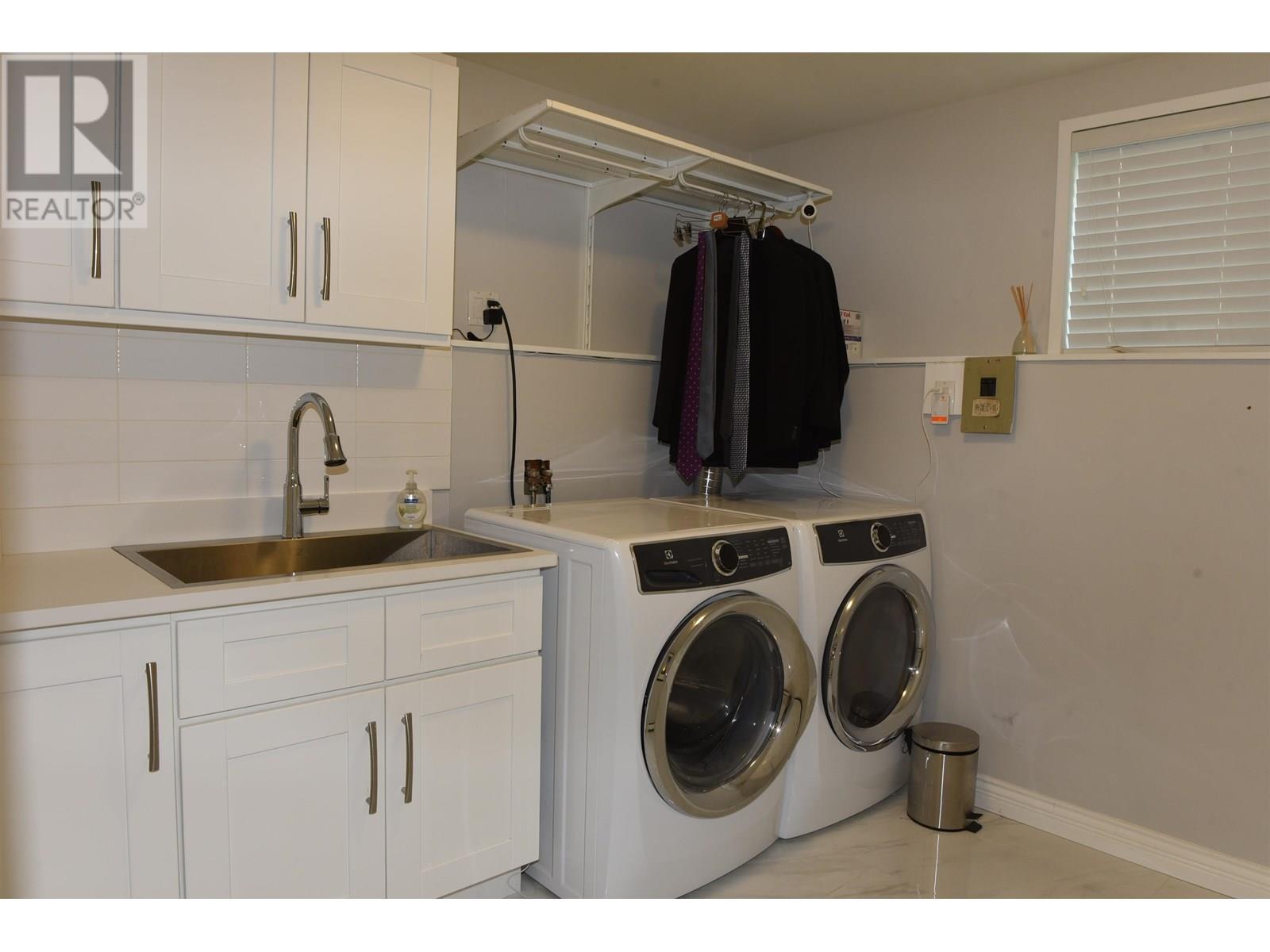 7756 Goodlad Street, Burnaby, British Columbia  V5E 2H6 - Photo 14 - R3027884