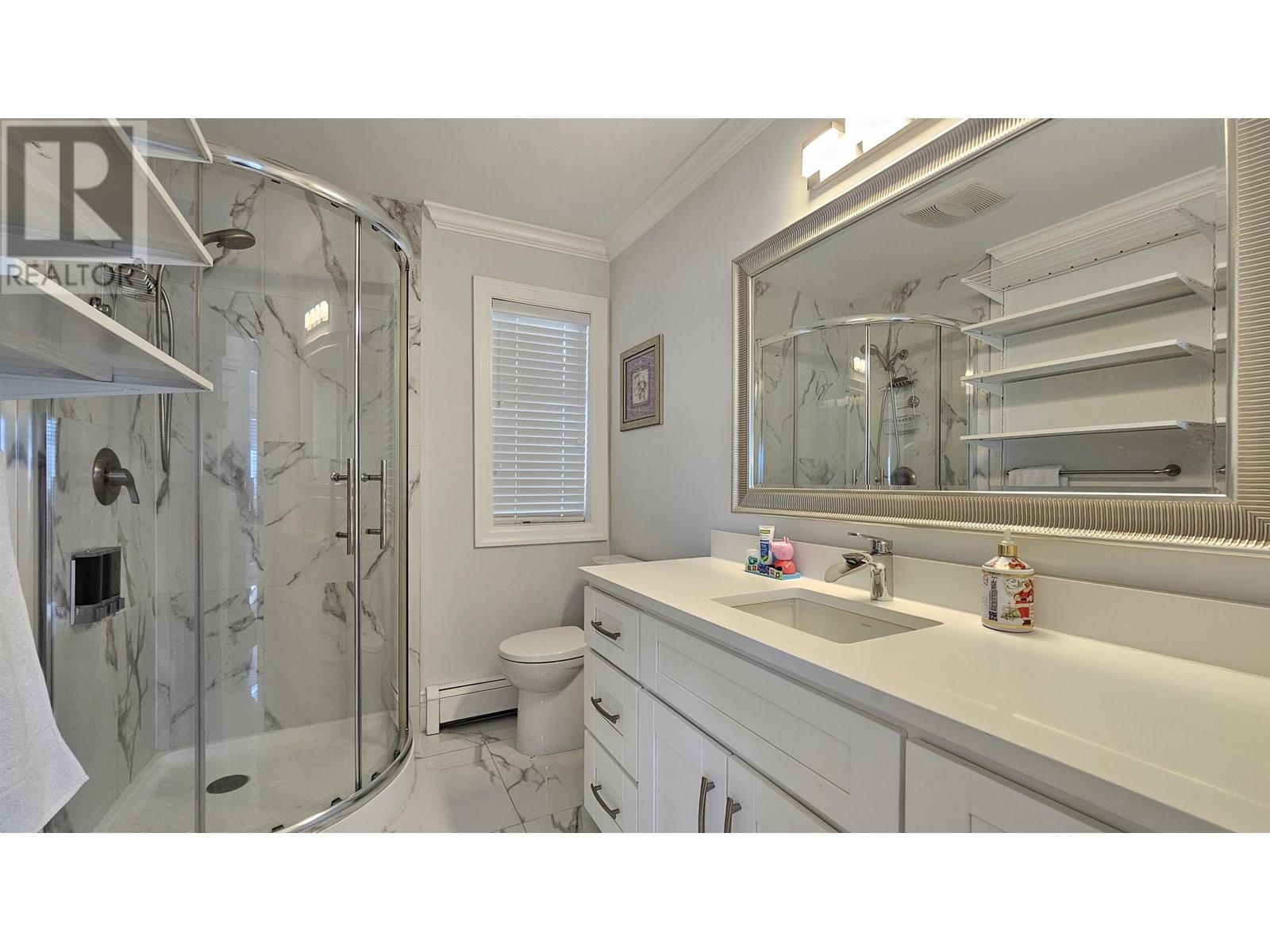 7756 Goodlad Street, Burnaby, British Columbia  V5E 2H6 - Photo 11 - R3027884