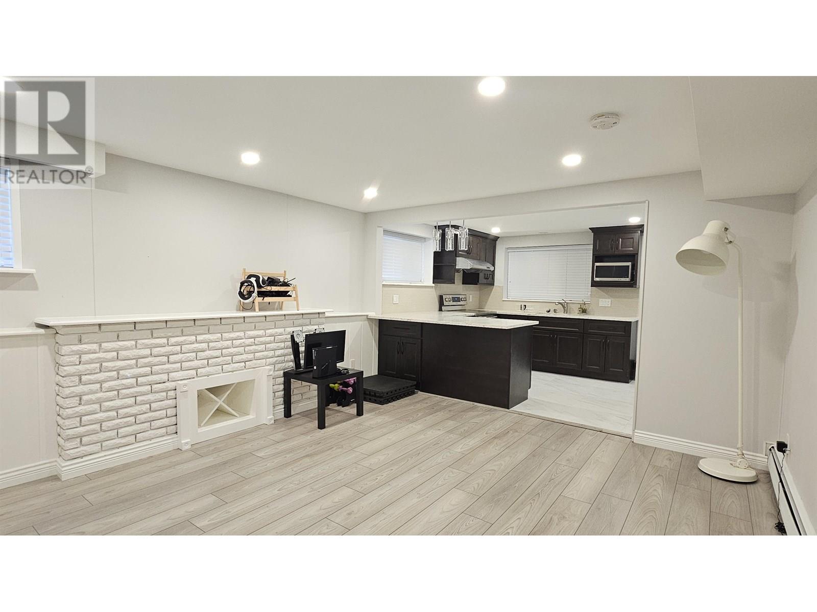 7756 Goodlad Street, Burnaby, British Columbia  V5E 2H6 - Photo 13 - R3027884