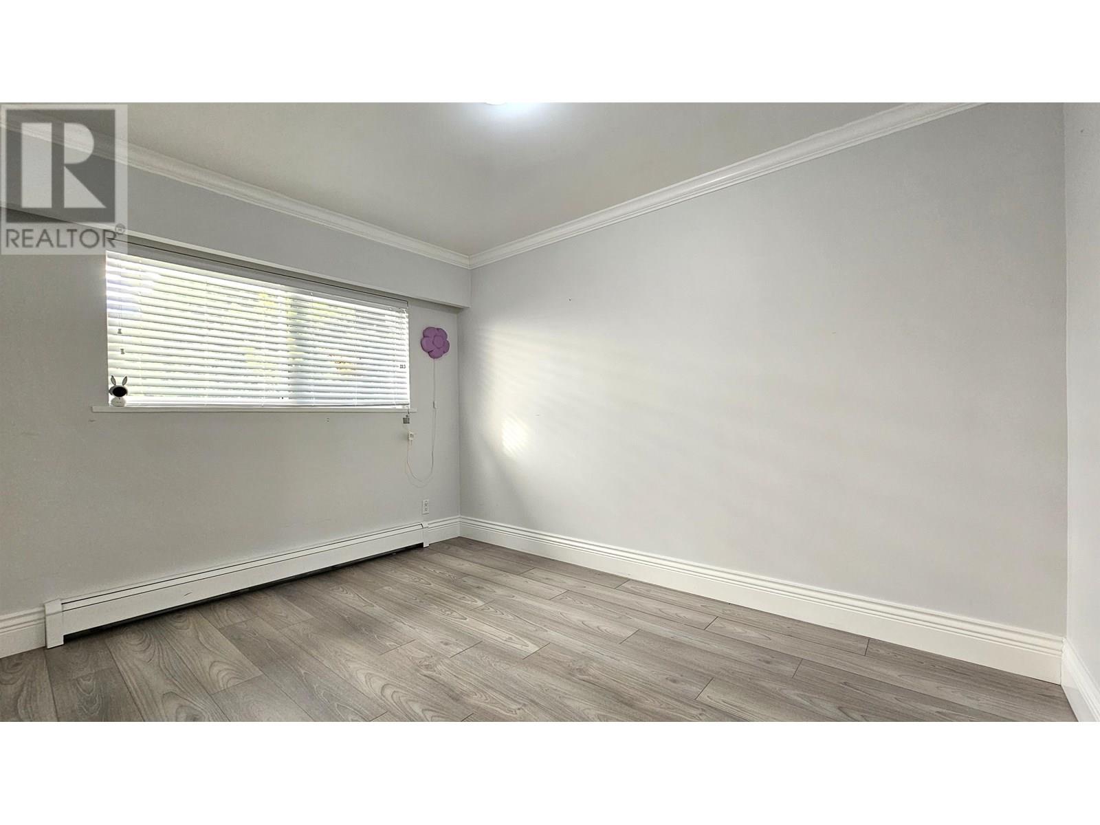 7756 Goodlad Street, Burnaby, British Columbia  V5E 2H6 - Photo 10 - R3027884