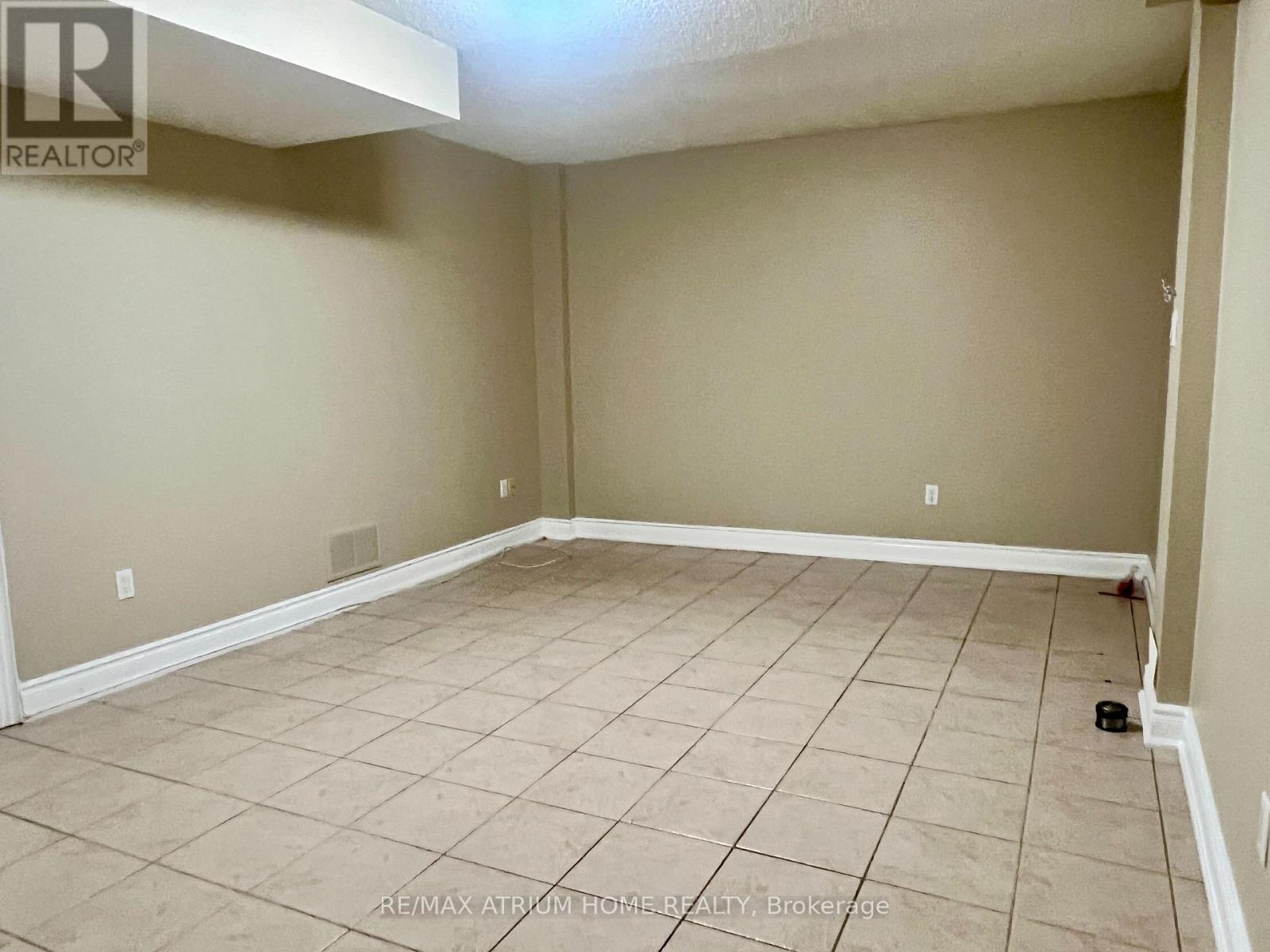 Bsmt - 14 Chimenti Crescent, Markham, Ontario  L3R 9P9 - Photo 4 - N12310026