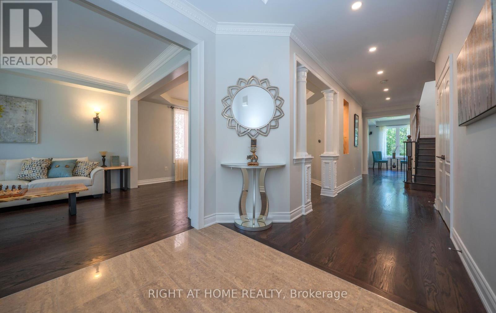Property at 30 SELVAPIANO CRES CRESCENT N image 5
