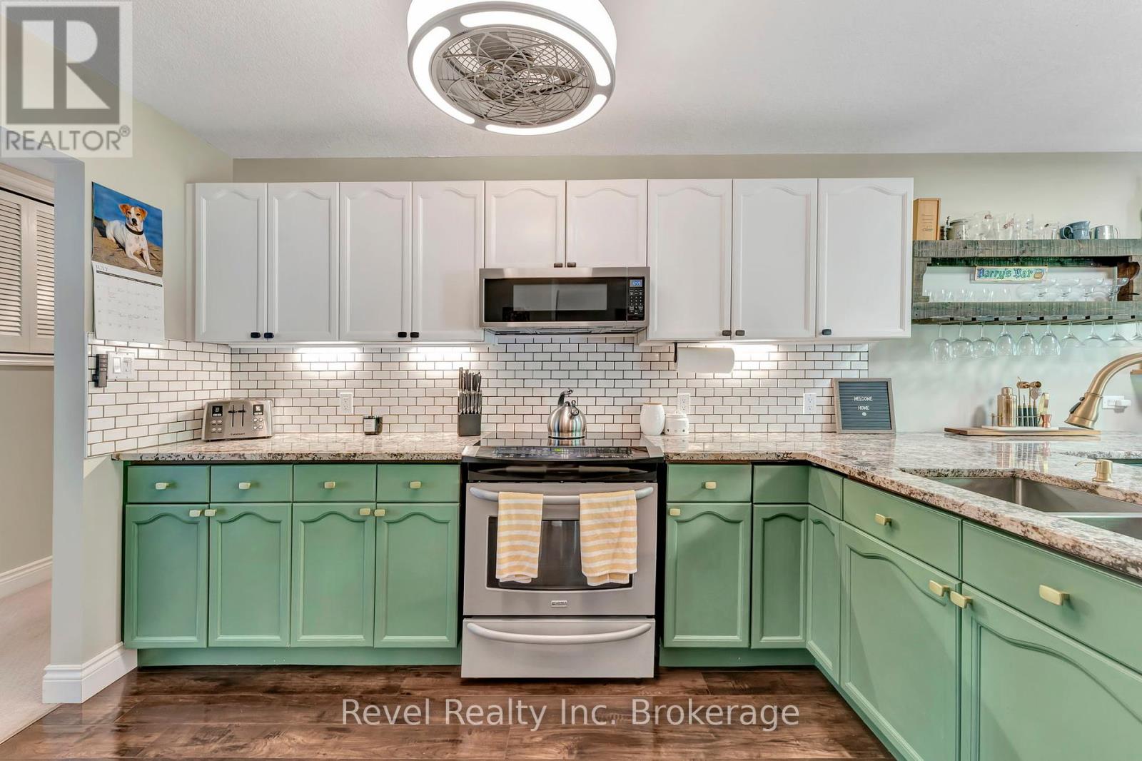 120 Fennel Street, Blandford-Blenheim, Ontario  N0J 1S0 - Photo 13 - X12310099