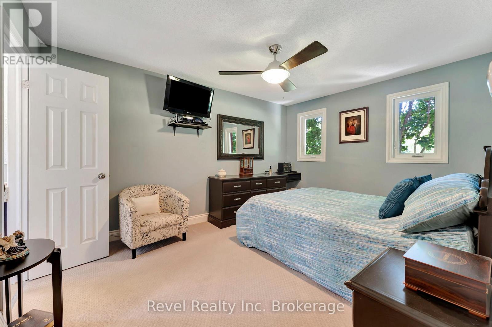 120 Fennel Street, Blandford-Blenheim, Ontario  N0J 1S0 - Photo 18 - X12310099