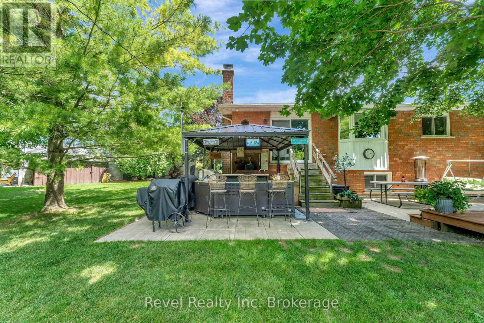 120 Fennel Street, Blandford-Blenheim, Ontario  N0J 1S0 - Photo 34 - X12310099