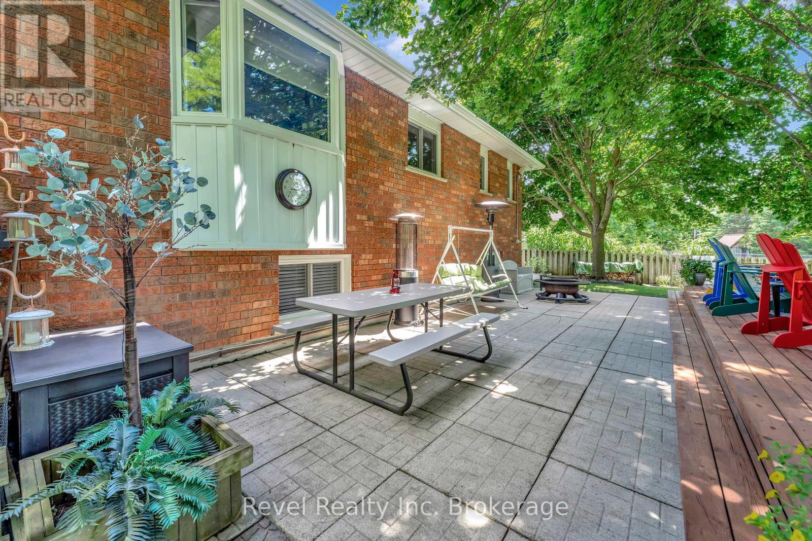 120 Fennel Street, Blandford-Blenheim, Ontario  N0J 1S0 - Photo 38 - X12310099