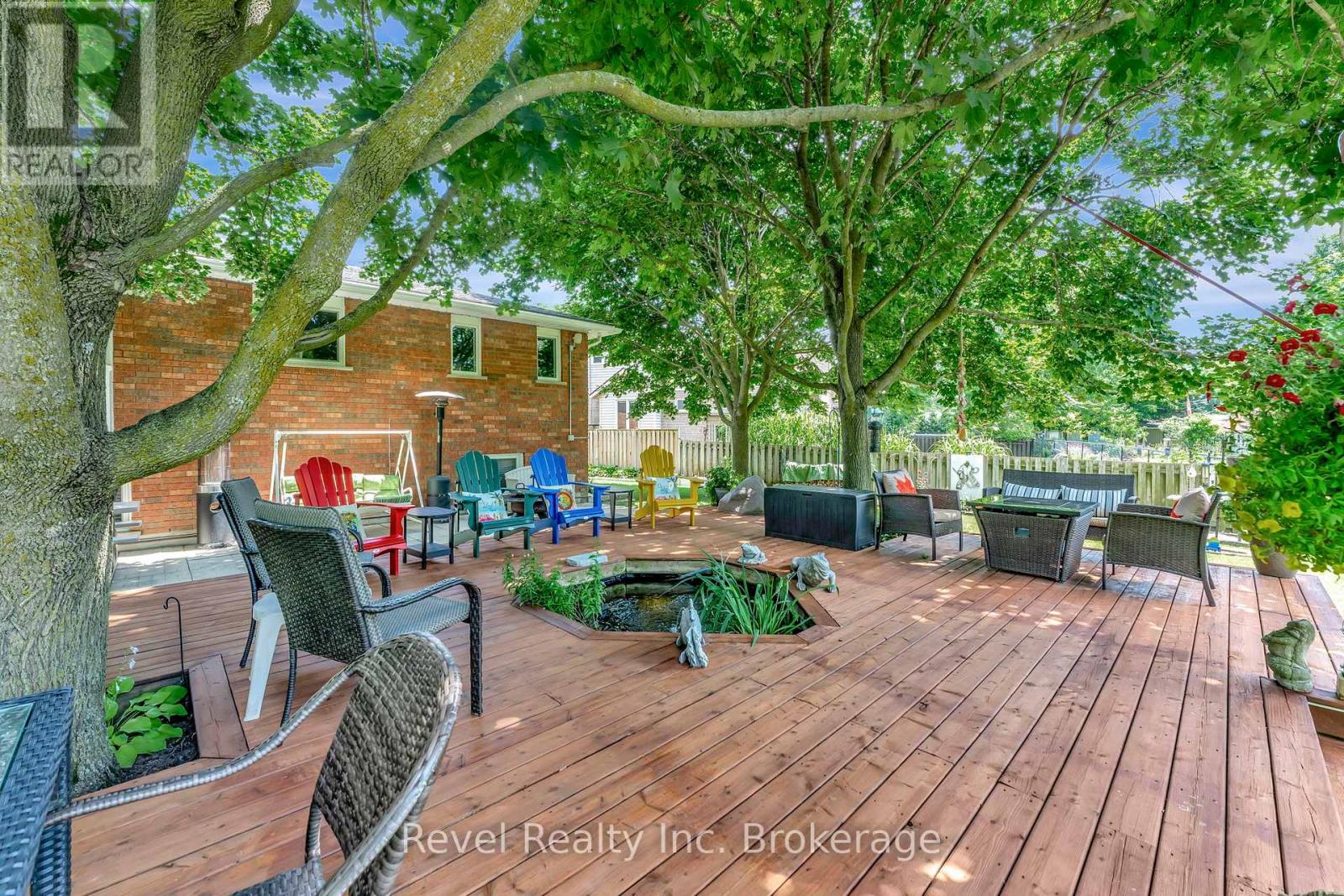 120 Fennel Street, Blandford-Blenheim, Ontario  N0J 1S0 - Photo 40 - X12310099