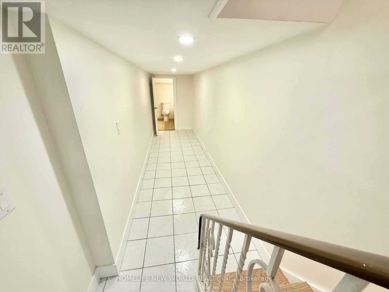 137 Gladstone Avenue, Toronto (Little Portugal), Ontario  M6J 3L1 - Photo 39 - C12310037
