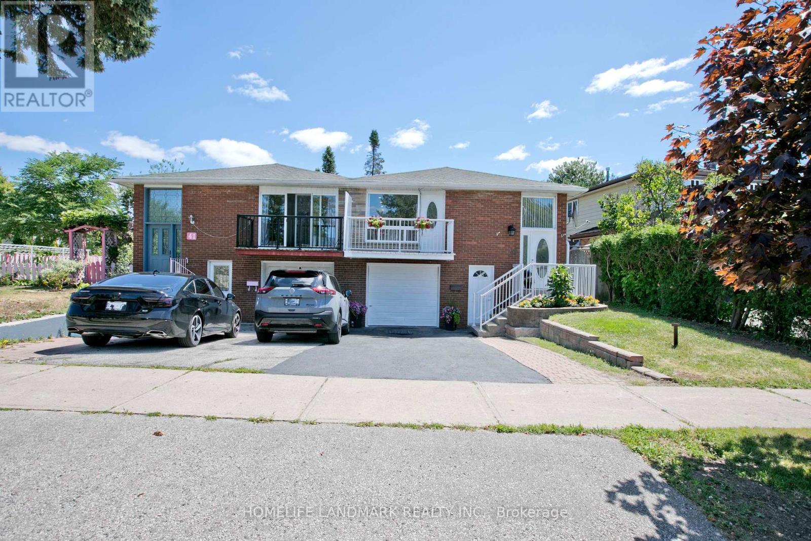 Property at 39 LA PEER BOULEVARD image 2