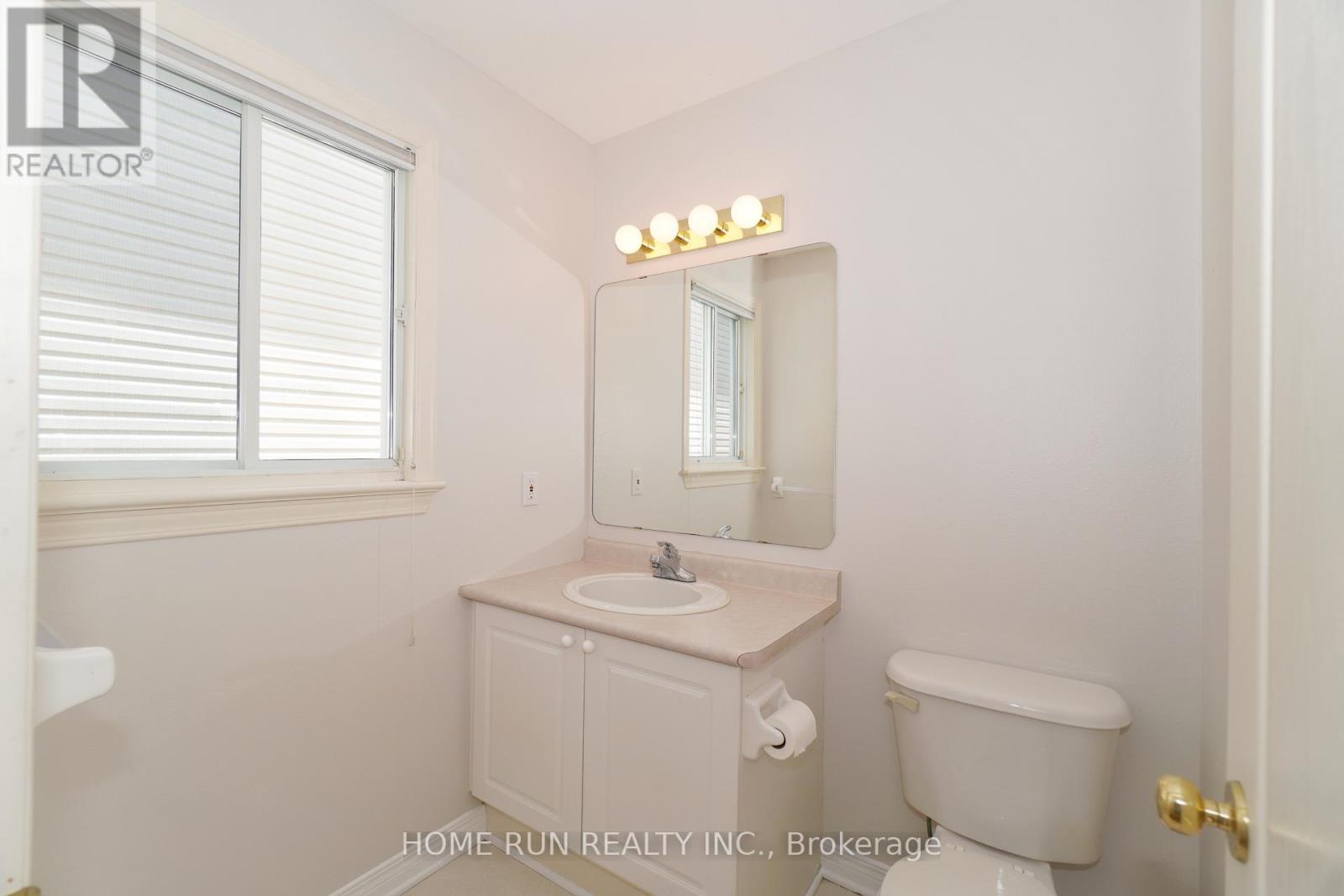 15 Evanshen Crescent, Ottawa, Ontario  K2K 2Z6 - Photo 14 - X12310064