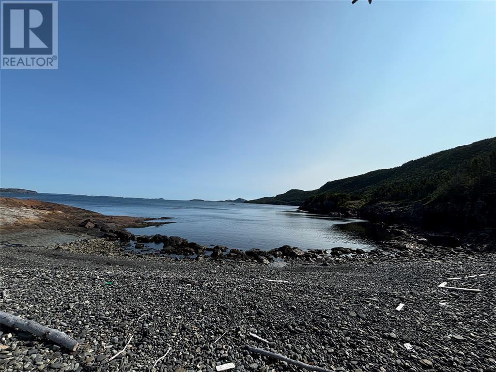4 Beach Road, Eastport, Newfoundland & Labrador  A0G 1Z0 - Photo 2 - 1288400