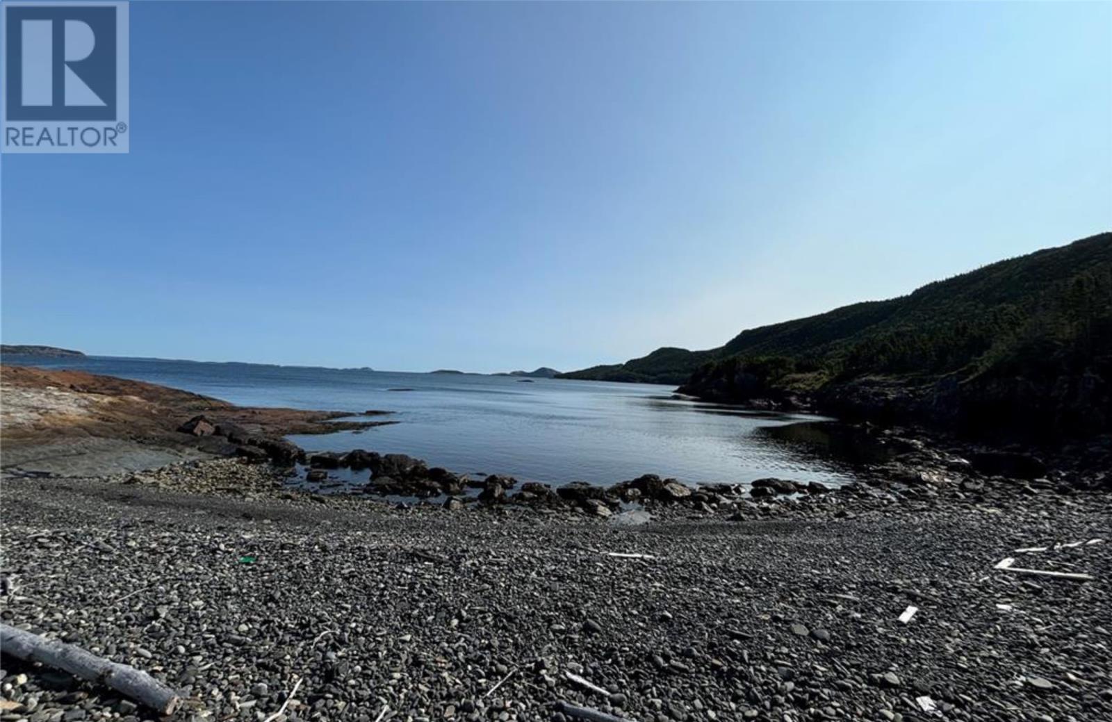 6 Beach Road, Eastport, Newfoundland & Labrador  A0G 1Z0 - Photo 2 - 1288303