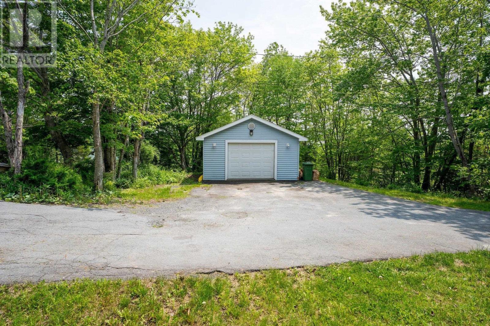 13 Greenhill Road, Hammonds Plains, Nova Scotia  B3Z 1J6 - Photo 29 - 202513980
