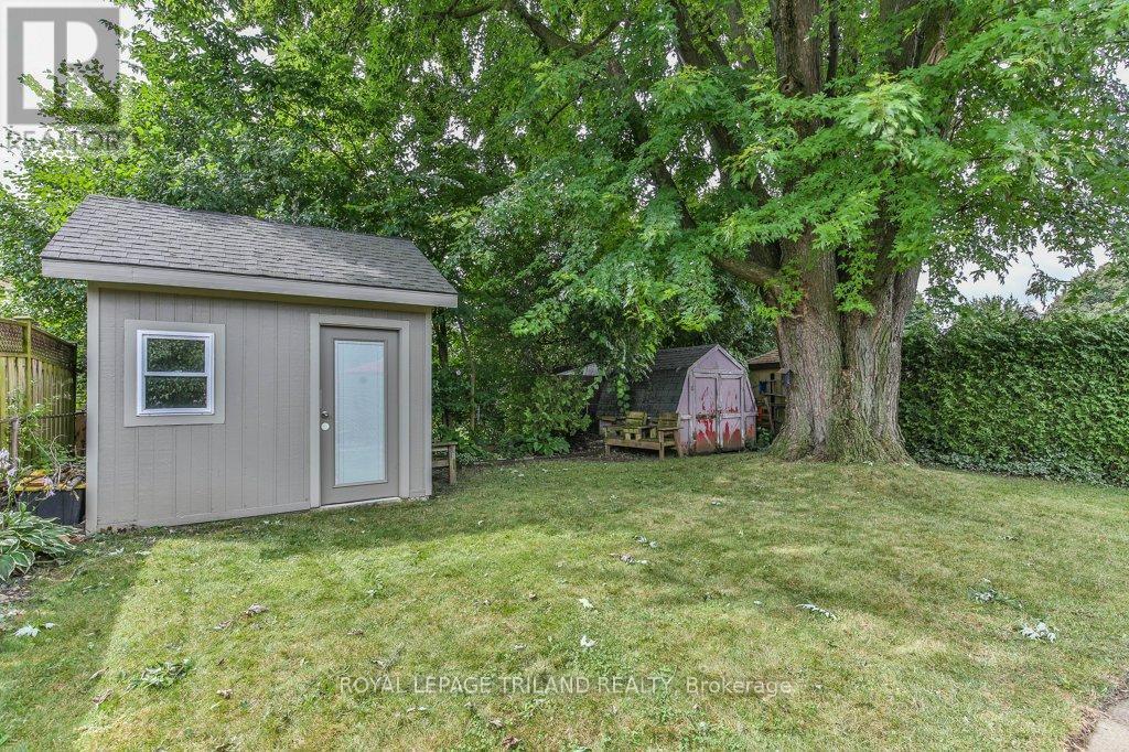 15 Talavera Crescent, London East, Ontario  N5V 1K7 - Photo 37 - X12310124