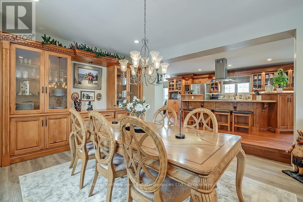 6 Turtle Lake Drive, Halton Hills, Ontario  L7J 2W7 - Photo 22 - W12310113