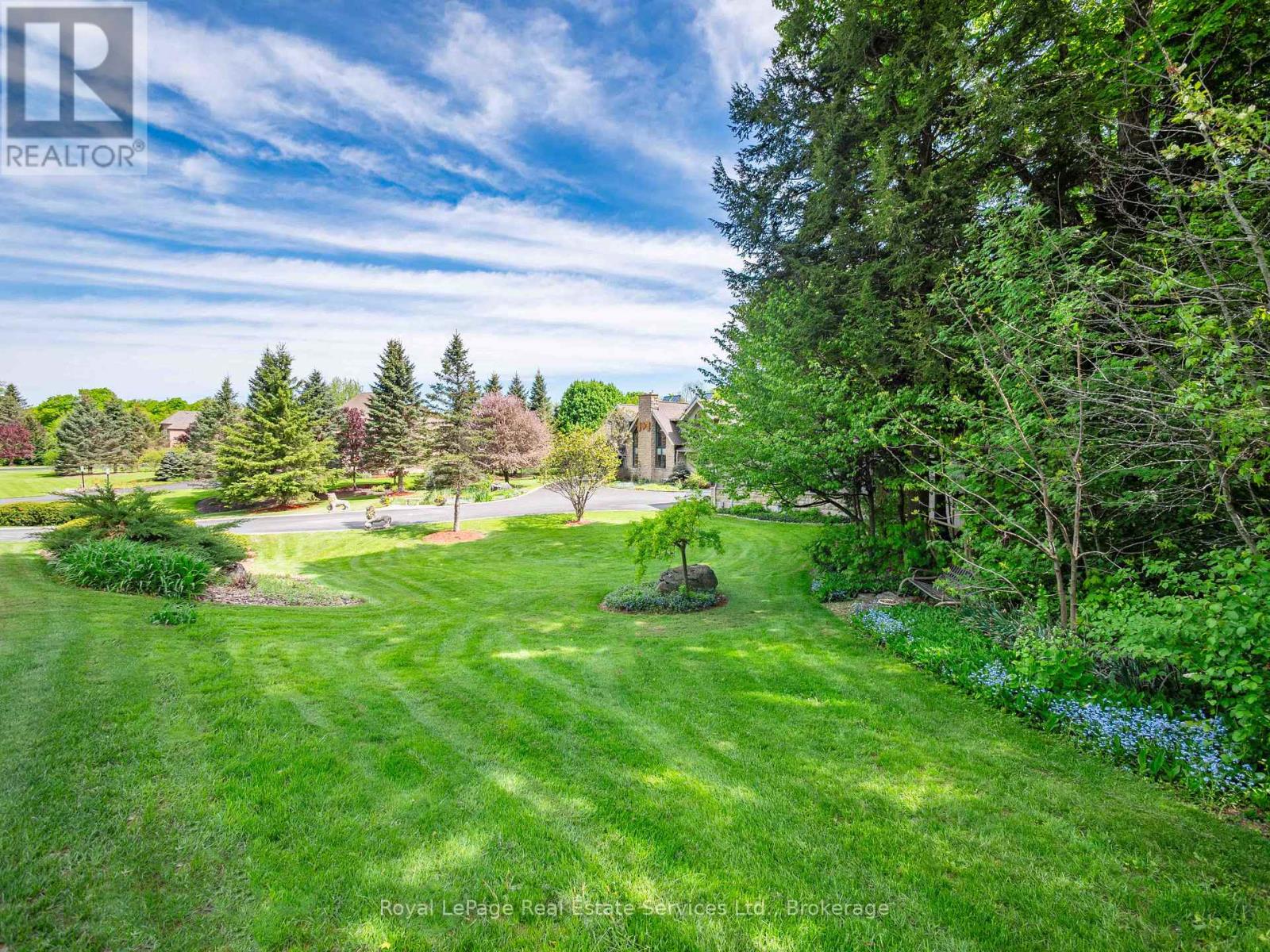 6 Turtle Lake Drive, Halton Hills, Ontario  L7J 2W7 - Photo 42 - W12310113