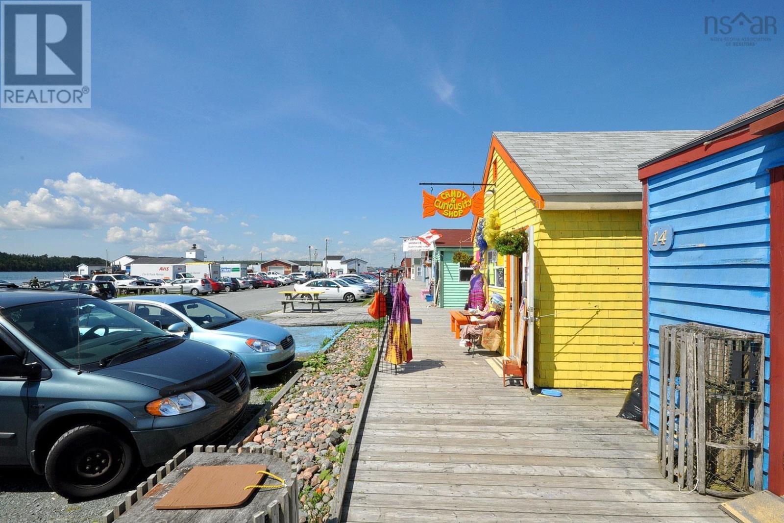 18 Sailors Trail, Eastern Passage, Nova Scotia  B3G 0A3 - Photo 28 - 202518055