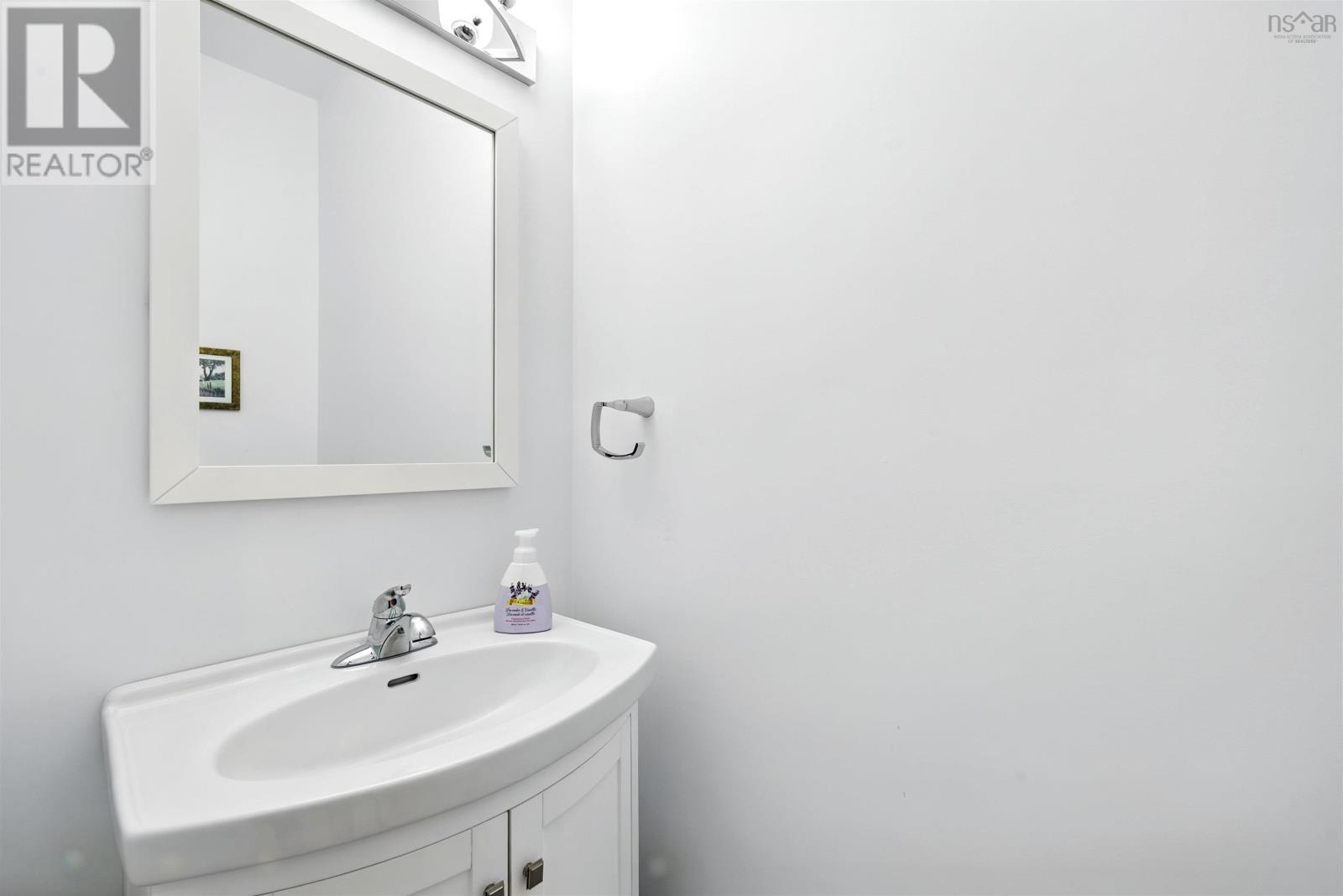 20 Bradford Place, Bedford, Nova Scotia  B4B 0R6 - Photo 28 - 202518780