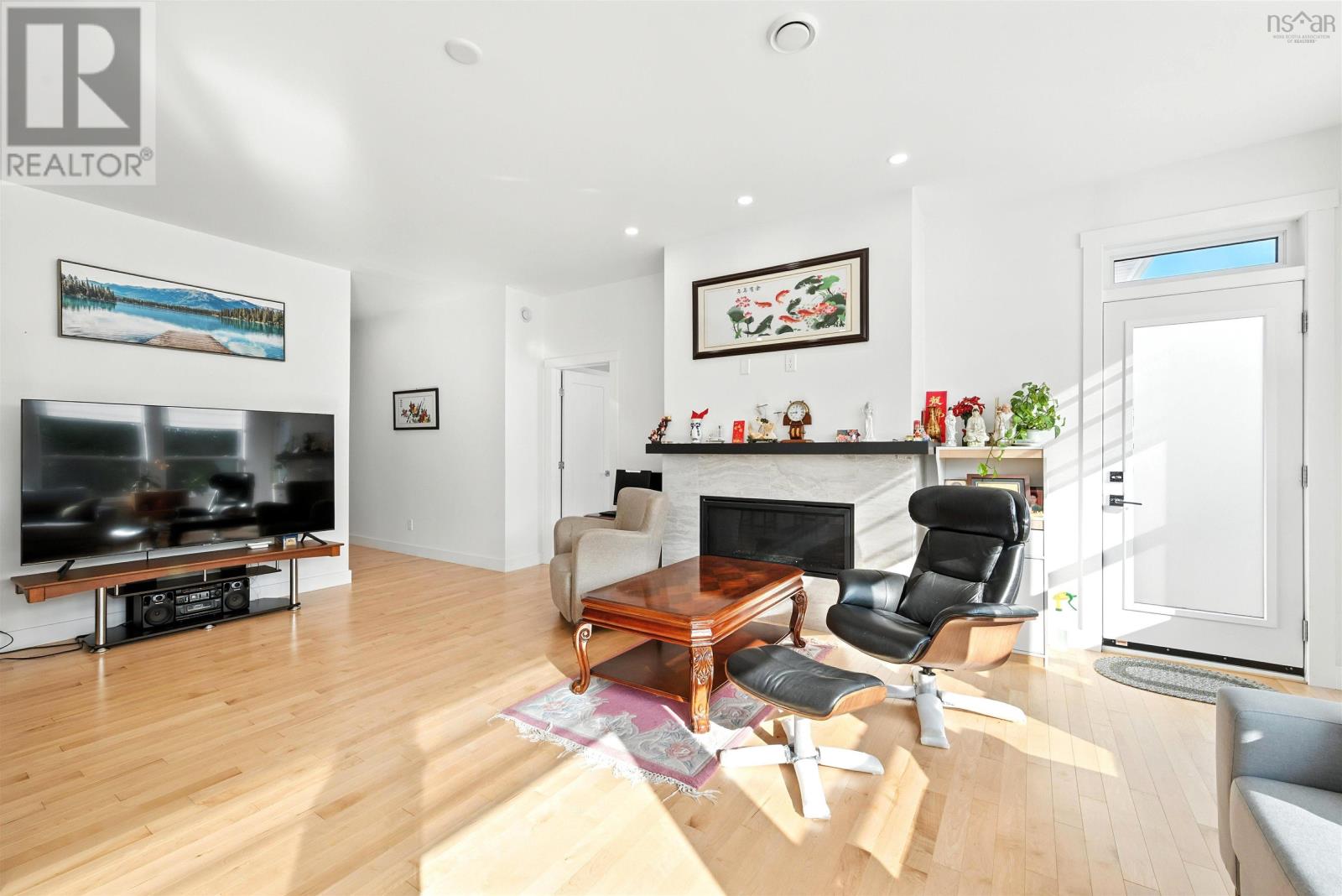 Property at 20 Bradford Place image 4