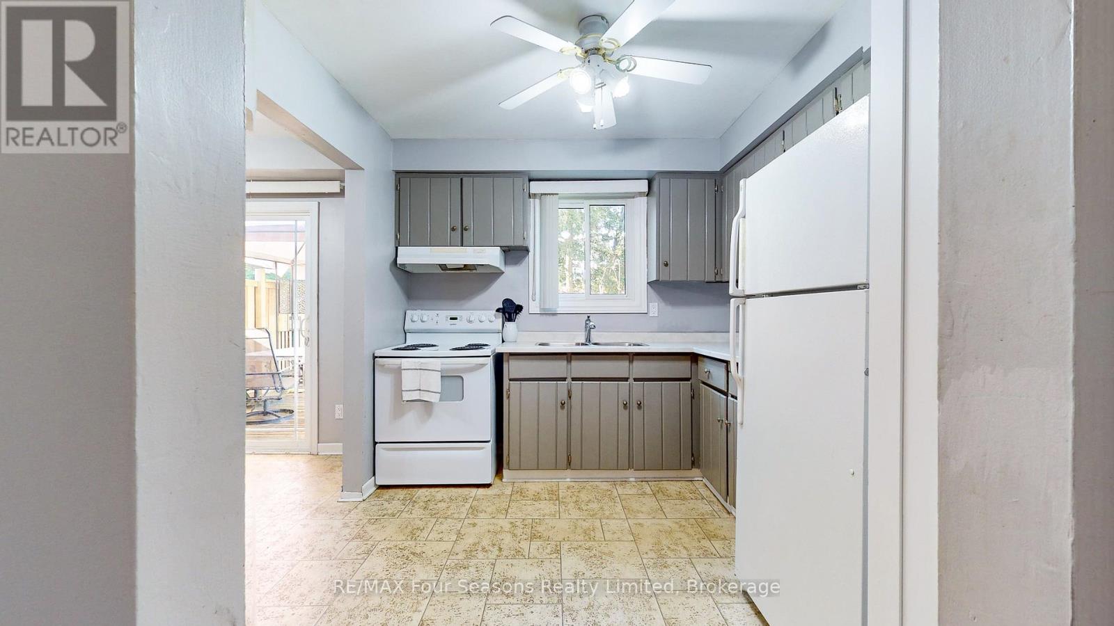 169 Burbank Crescent, Orangeville, Ontario  L9W 3H7 - Photo 10 - W12205309