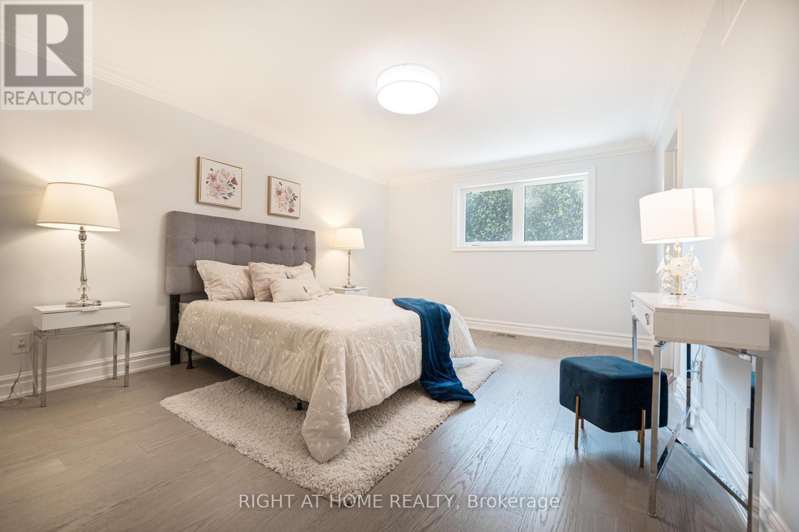 29 Vanwood Road, Markham (Thornhill), Ontario  L3T 2N1 - Photo 17 - N12310122