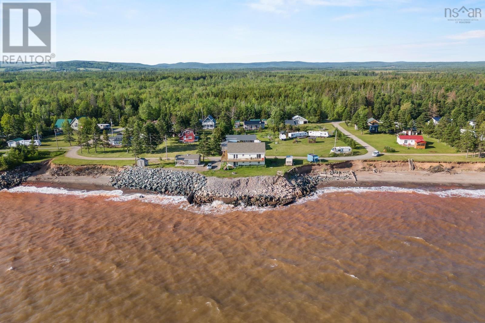 32 Evergreen Court, Bass River, Nova Scotia  B0M 1B0 - Photo 5 - 202515585