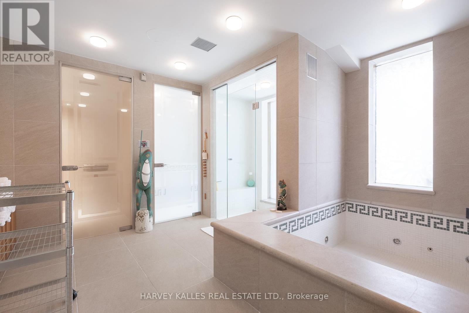 173 Dunvegan Road, Toronto, Ontario  M5P 2P1 - Photo 18 - C12181076