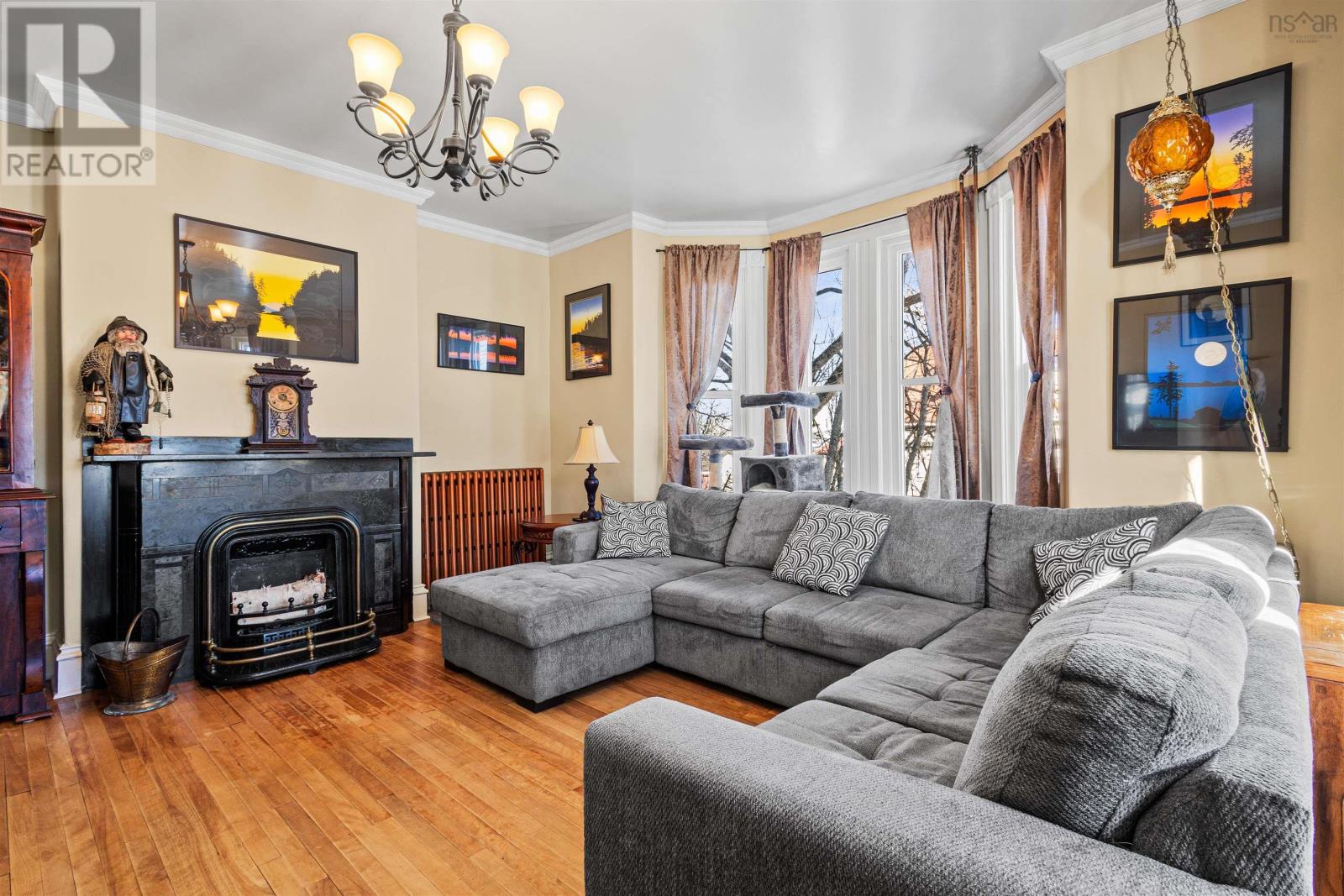 9 Mcdougall Street, Springhill, Nova Scotia  B0M 1X0 - Photo 18 - 202504284