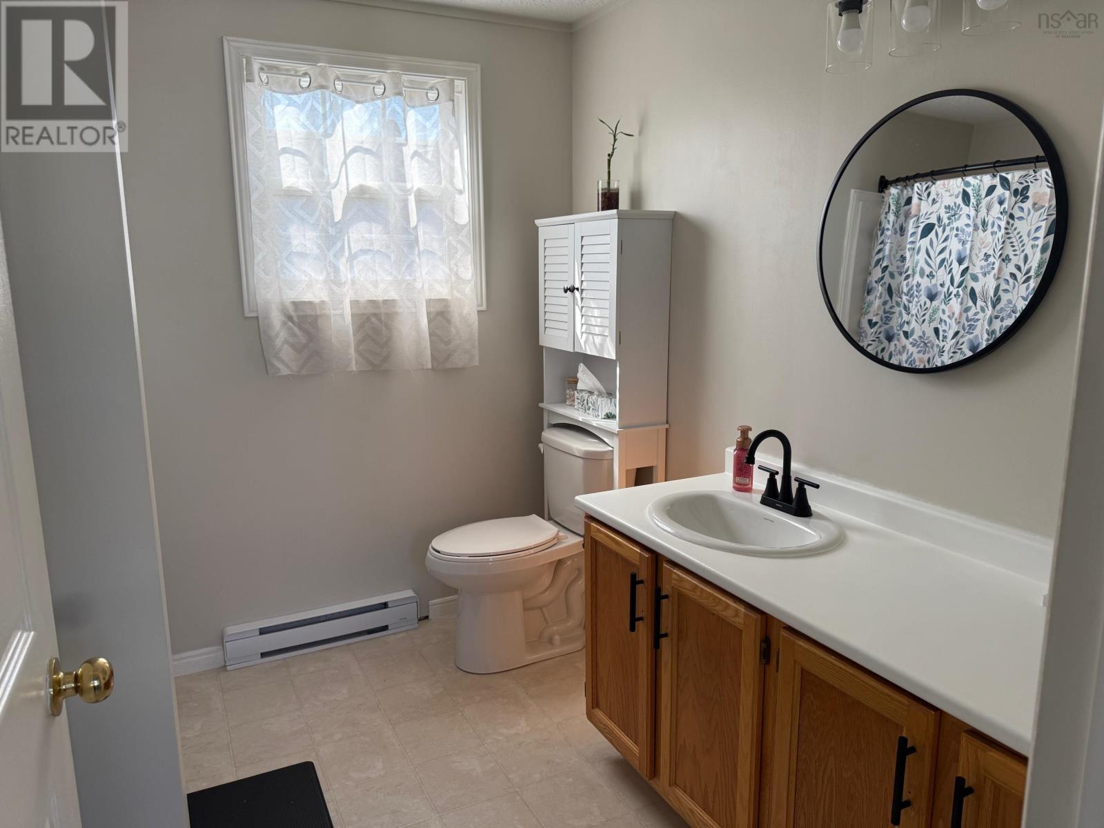 14 Belmont Drive, Bridgewater, Nova Scotia  B4V 4E5 - Photo 16 - 202518759