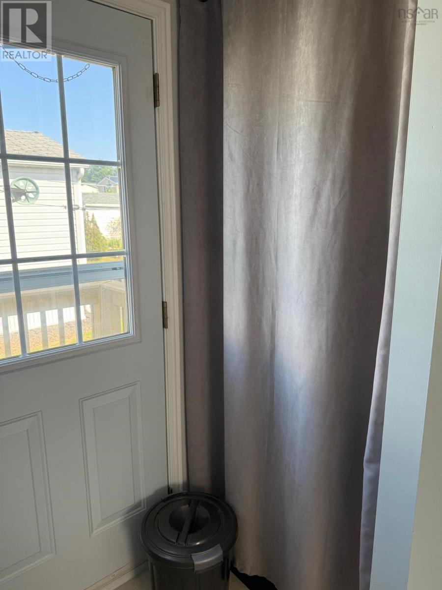 14 Belmont Drive, Bridgewater, Nova Scotia  B4V 4E5 - Photo 11 - 202518759